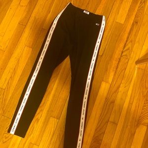 Gently worn Tommy jeans leggings
